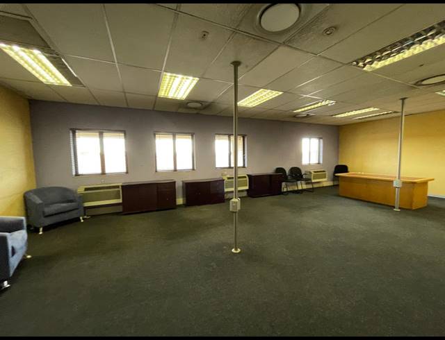 241M² OFFICE TO LET IN RIVONIA